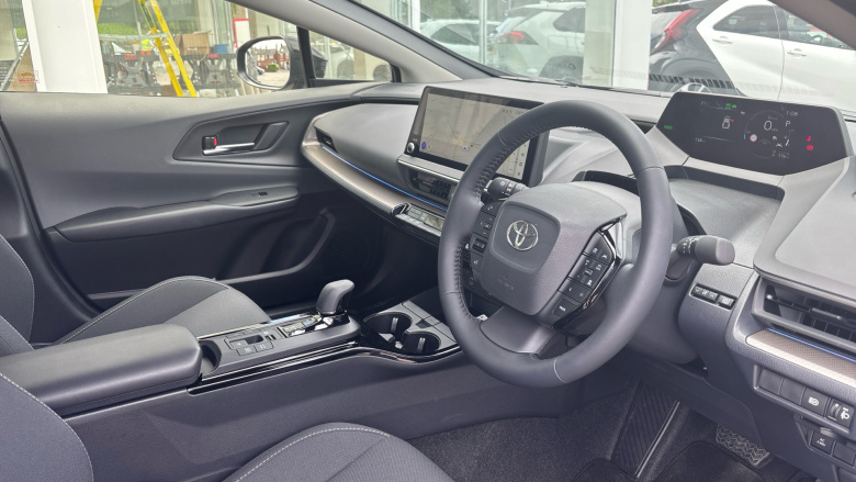 Toyota Prius 2.0 PHEV Design 5dr CVT Hatchback